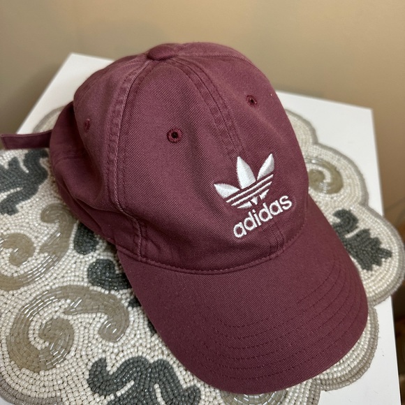 Women’s Maroon adidas hat - Picture 8 of 13